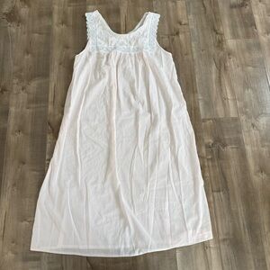 Vintage‎ Barbizon Nightgown Baby Pink Sheer W Med Tank Lace Embroidered Floral